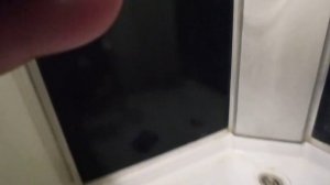 Как отмыть душевую кабину от извести своими руками