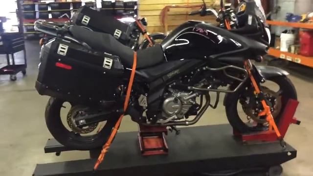 2012 Suzuki V-Strom DL 650 (black) # 1764 Fallen Cycles смотреть онлайн