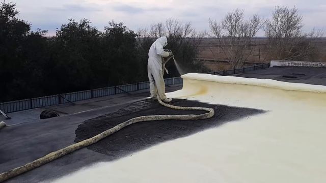 Тепло-гидро изоляция горизонтальной крыши