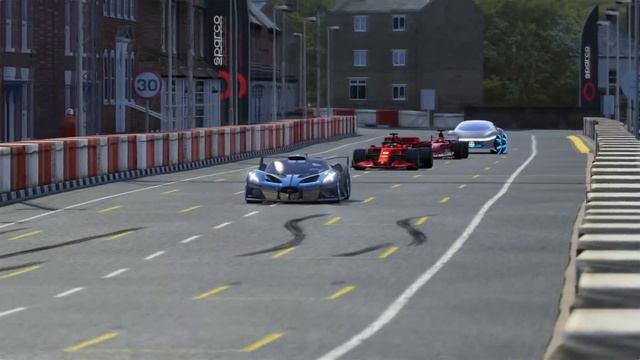 Bugatti Bolide vs Mercedes-Benz Vision AVTR vs F1 Ferrari 2020 vs F1 Ferrari 2004 vs Lambo V12 VGT смотреть онлайн
