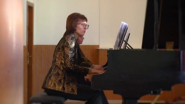 В.Птушкин, Вальс и Галоп из сюиты "Театральный калейдоскоп", исп. Т.Сирятская и Е.Краснощек смотреть онлайн