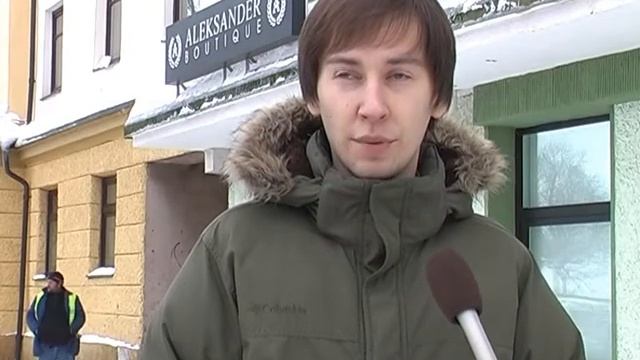 Заснеженные крыши и опасные сосульки смотреть онлайн