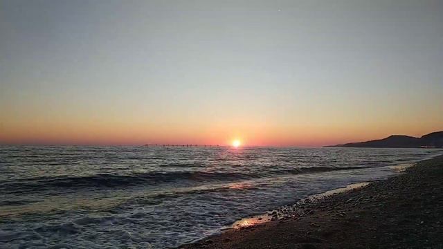 Закат над морем смотреть онлайн