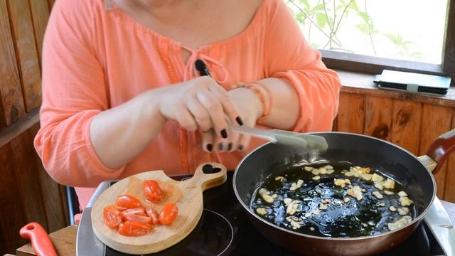 Aromatyczny BÓB z pomidorkami w 5 minut, czyli smak lata na talerzu смотреть онлайн