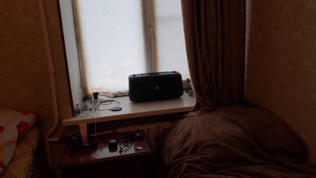Jbl partybox on the go (bass test) смотреть онлайн