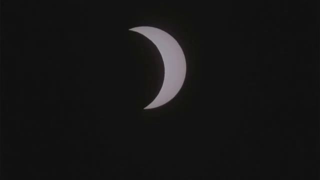 Live Feed of the Dec. 4, 2021 Total Solar Eclipse смотреть онлайн