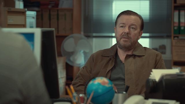 Следом за жизнью / After Life – 1 сезон 4 серия смотреть онлайн