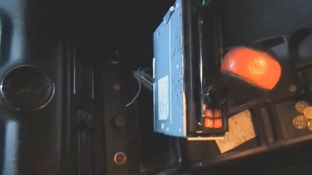 Установка акустики ВАЗ 2106 Видео №2 смотреть онлайн