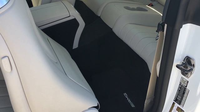 2023 Mercedes-Benz E 450 Coupe Walk-Around смотреть онлайн