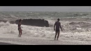 Море волнуется раз
