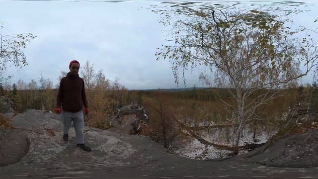Вид на пешеходную тропу близ скал Петра Гронского смотреть онлайн