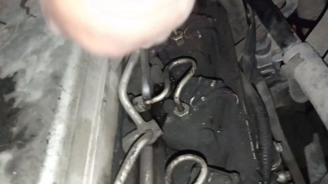 FREIGHTLINER M2 906 COMO PURGAR SISTEMA DE COMBUSTIBLE??