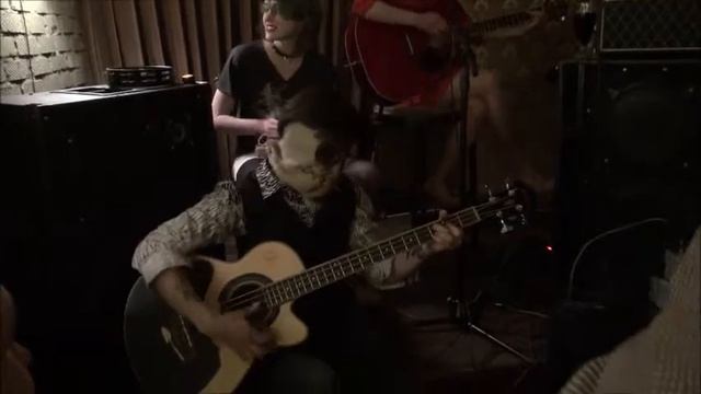 Eliot "Немного Солнца в Холодной Воде" смотреть онлайн
