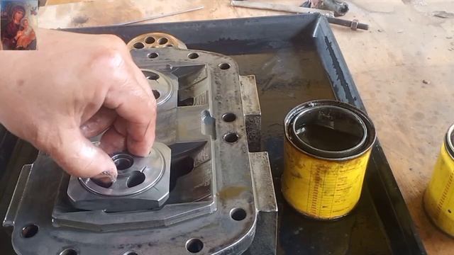 Hitachi hydraulic pump repairing and lapping смотреть онлайн