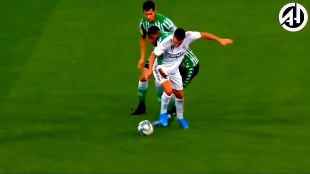 TATUIROVKA CHIZDIRGAN MUSULMON VA HRISTIAN FUTBOLCHILAR смотреть онлайн