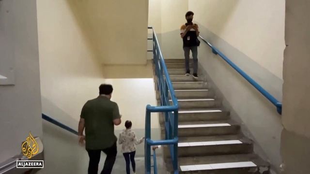 Earthquake rocks Indonesia killing dozens; wounding hundreds смотреть онлайн