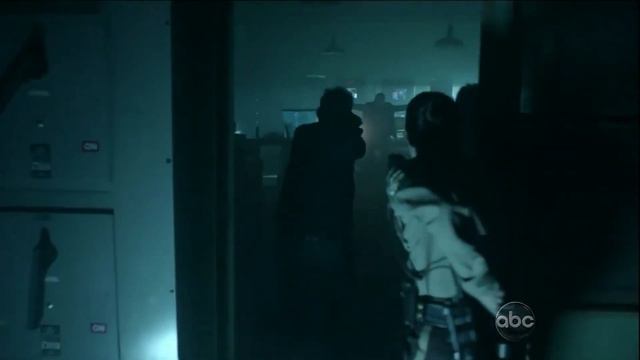 7.5 миллиардов человек падают в обморок на 2.5 минуты, но когда очнулись... Пересказ фильма смотреть онлайн