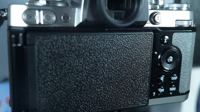 Nikon Z fc (Natural Grey) Unboxing & Review Australian Release Part 2 SHOWCASE [ESY0057] смотреть онлайн