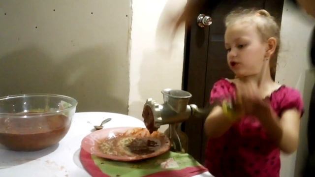 Посадили редис//Дети готовят//Пожар//ДЕРЕВЕНСКИЕ БУДНИ смотреть онлайн