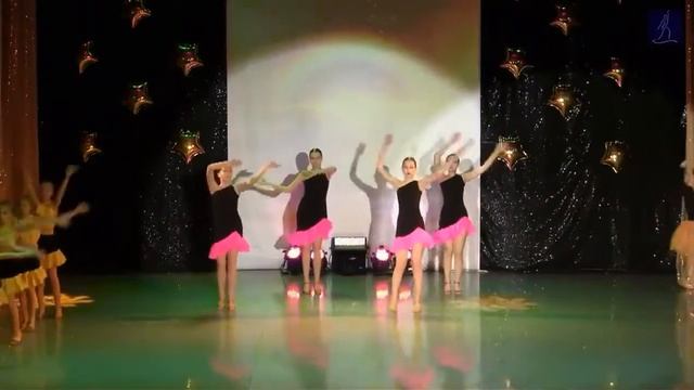 Ансамбль спортивного бального танца "Аврора" - Latina Mix смотреть онлайн