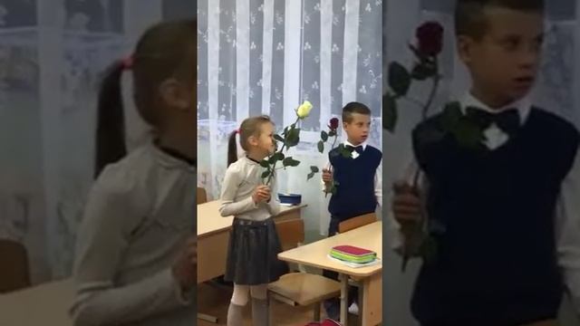 День учителя, 2б, 2017, 2.средняя школа имени А.С. Пушкина, Латвия, Лиепая смотреть онлайн