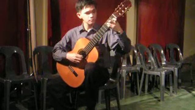Kriss Eusebio - F. Sor MINUET IN C смотреть онлайн