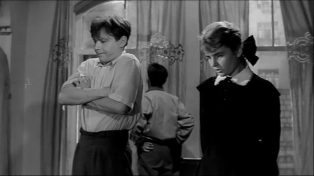 Гони их ко всем чертям (Олег Табаков) — Шумный день (1960) смотреть онлайн