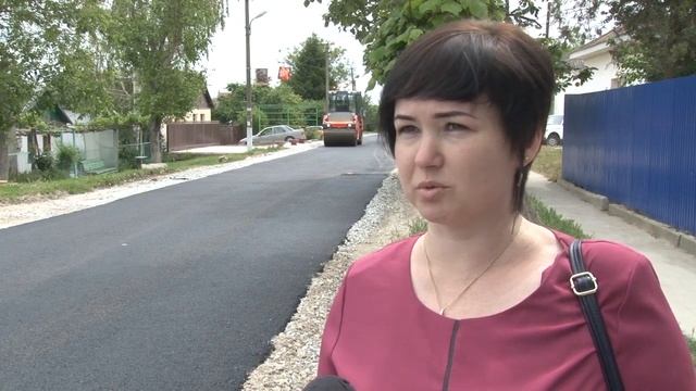 В Уташе полностью заасфальтировали улицу, которая не видела капитального ремонта 30 лет смотреть онлайн