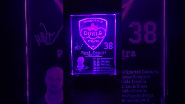 Pavol Demitra _3D real face Dukla Trencin... in crystal смотреть онлайн
