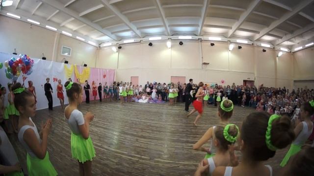 Родничок.Осенний бал.Мой ансамбль-Родничок.Танец Джайв смотреть онлайн