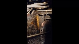 как поменять сальник редуктора чтз б10м