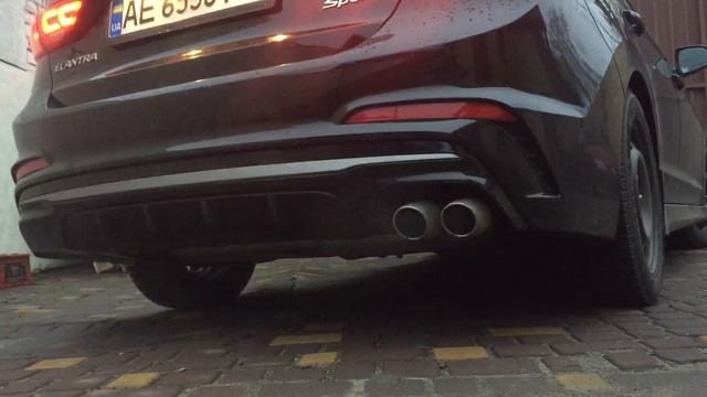 Hyundai Elantra Sport (AD)