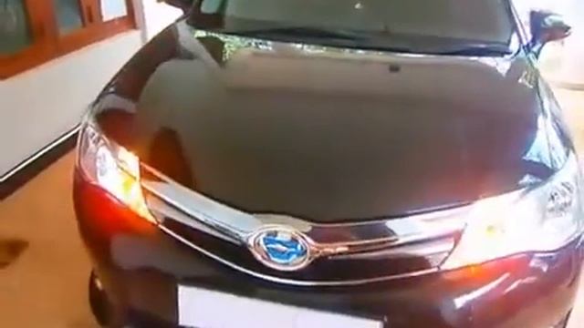 Toyota Axio Hybrid 2014