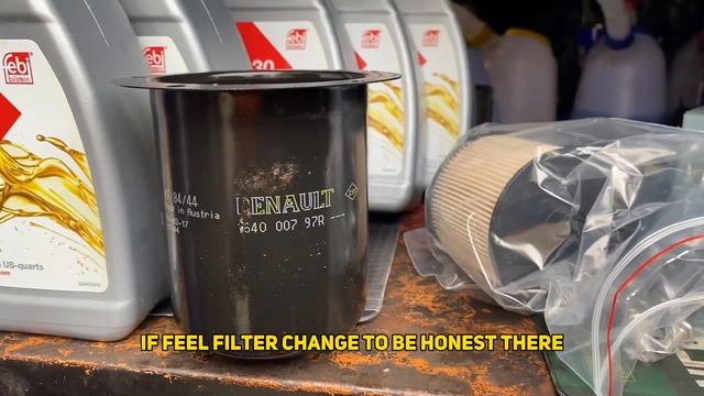 2013 Renault Clio full service (air, fuel, oil, cabin) смотреть онлайн