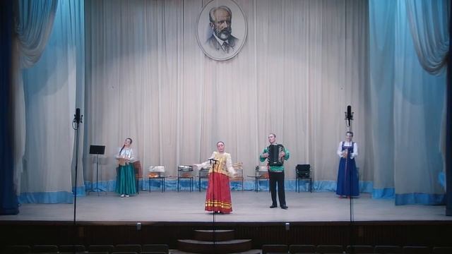 Балашова Екатерина - Обработка Б.Страннолюбского - «Уж и я ли, молода» смотреть онлайн