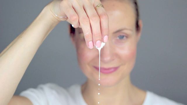 7 Ways To REDUCE PUFFY EYES Fast | Skincare | Liv Judd смотреть онлайн