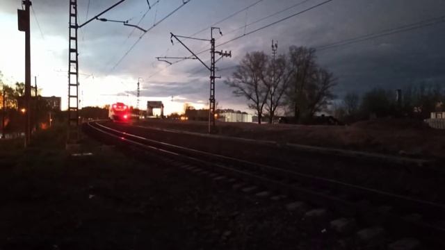 Наземное метро Москвы электропоезда МЦД 1 ЭП2д платформа Водники город Долгопрудный смотреть онлайн