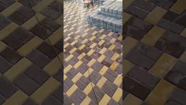 сеть столбы ловит всю от средней до крупной рыбы. смотреть онлайн