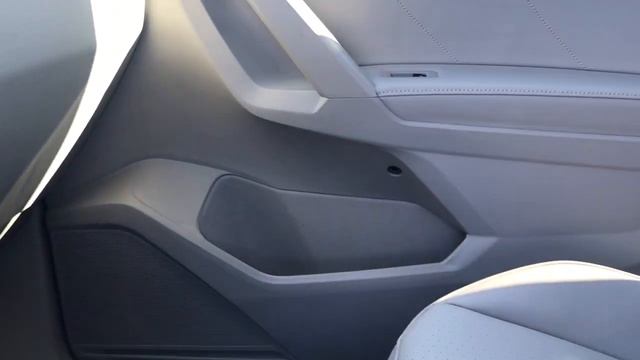 2024 Volkswagen Tiguan Des Plains, Niles, Glenview, Chicago, Elk Grove, IL V6752 смотреть онлайн