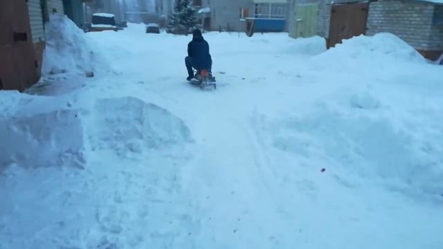 Самодельный детский снегоход для сына Артёма. Своими руками. смотреть онлайн