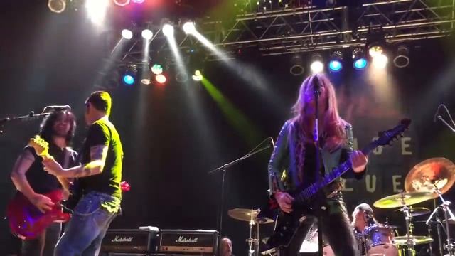 Lita Ford -Relentless House Of Blues- NAMM 2015 BreN смотреть онлайн