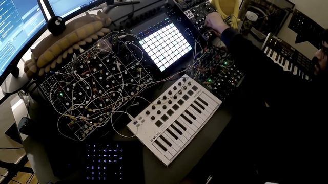 SOMA JAM - Exploring Ornament-8 - EP3 смотреть онлайн