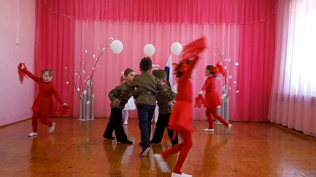 Танец "Встанем" Детский сад с. Месели смотреть онлайн