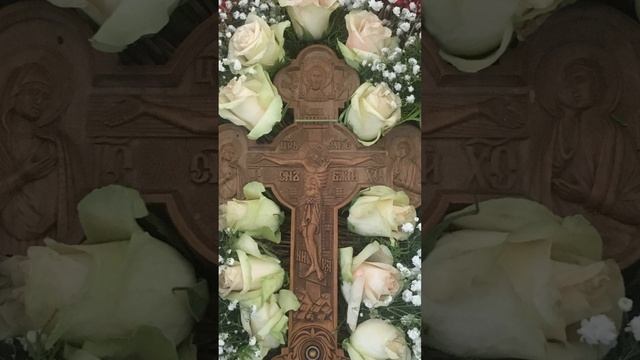 Молитва «Хресту Твоєму поклоняємось Владико» смотреть онлайн