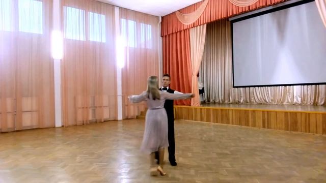 Карнавальная полька в паре под счёт смотреть онлайн