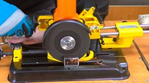 Недорогая стойка с протяжкой для болгарки