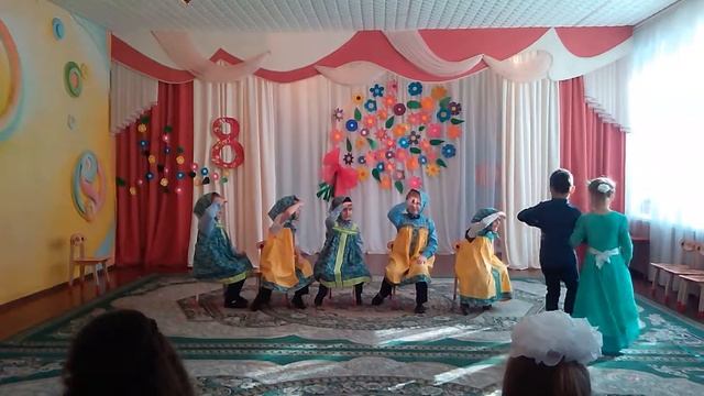 Танец "бабушки". Старшая группа. Доу 116 смотреть онлайн