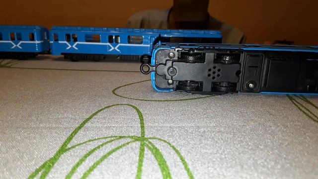 ИГРУШКА ВАГОНЫ МЕТРО / WAGONS METRO смотреть онлайн