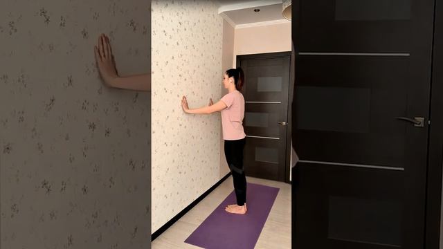 Простое кардио для начинающих (90+кг) смотреть онлайн