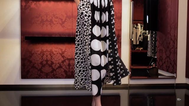 Элегантный женственный образ на лето от Dolce&Gabbana! смотреть онлайн